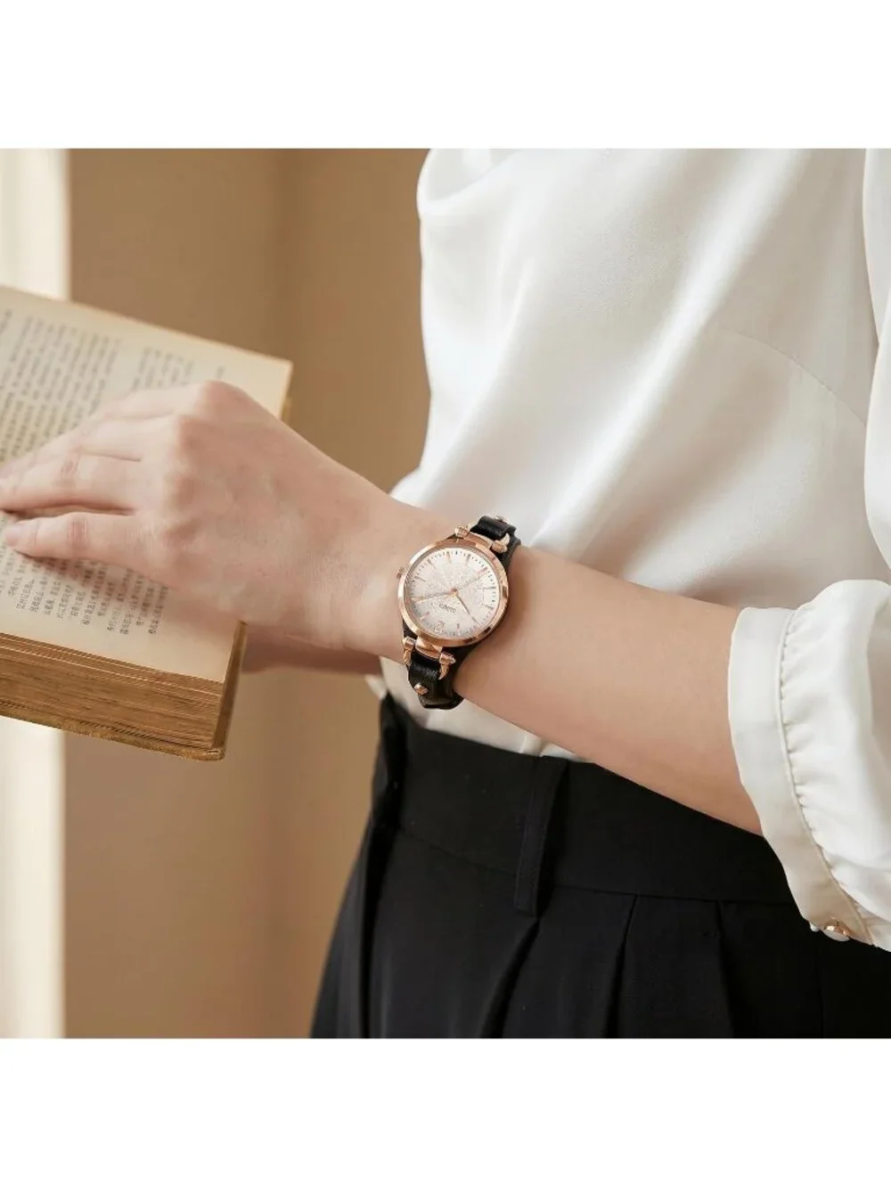 Women's Rose Golden Black Simple Leather Strap Bracelet Band Analog Quartz Watch